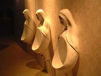 unusual_and_funny_toilets_12.jpg