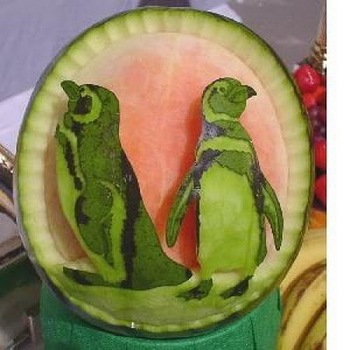 watermelon_carvings_01.jpg